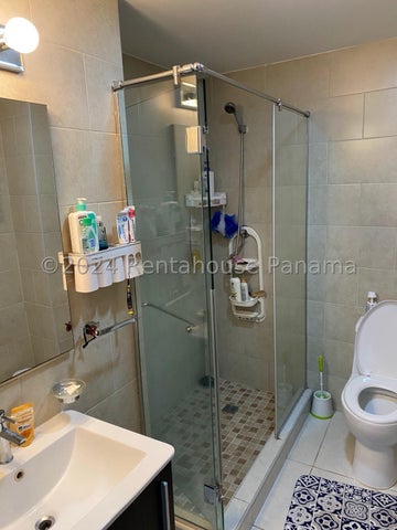 Convenient Apartment - Apartamento en Calidonia